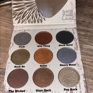 eyeshadow